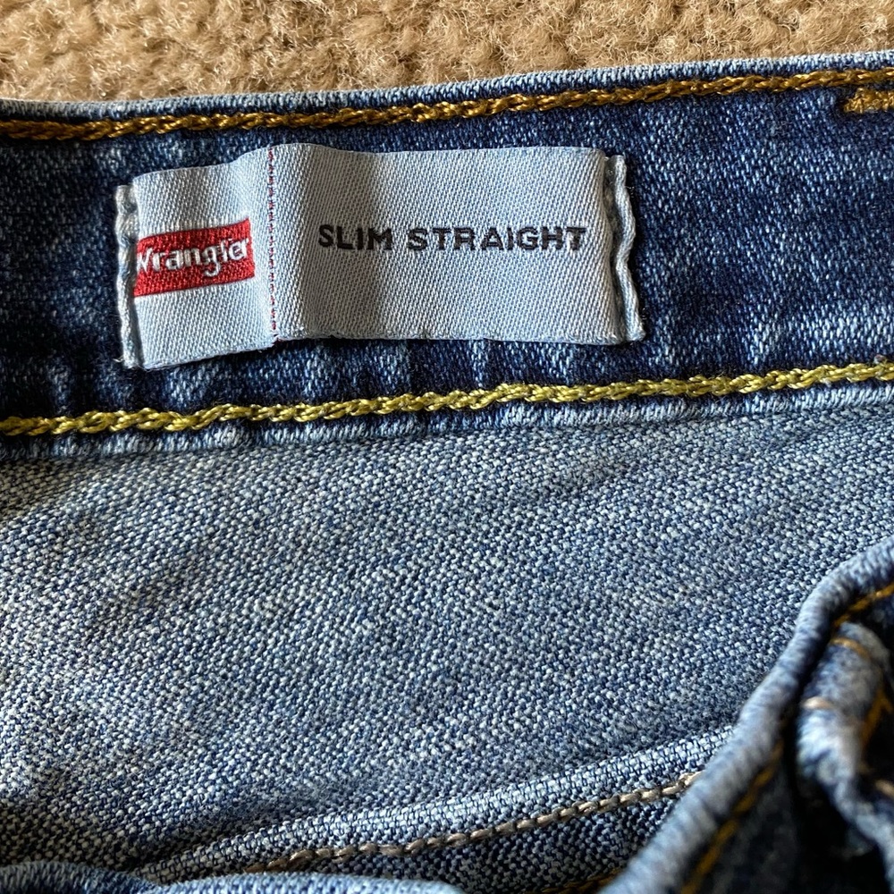 Men’s Wrangler slim straight jeans  38x30